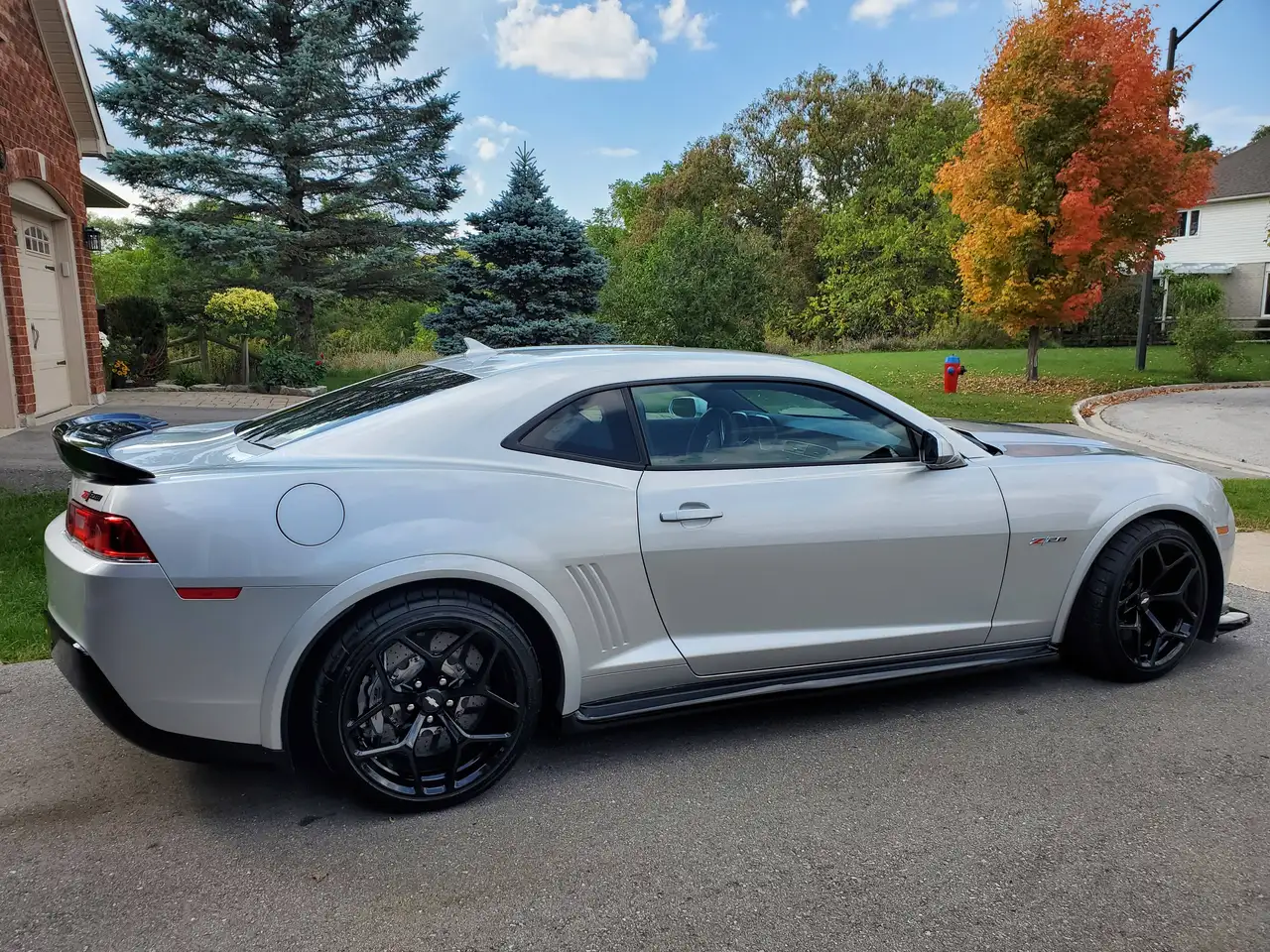 Chevrolet Camaro снимка Chevrolet Camaro