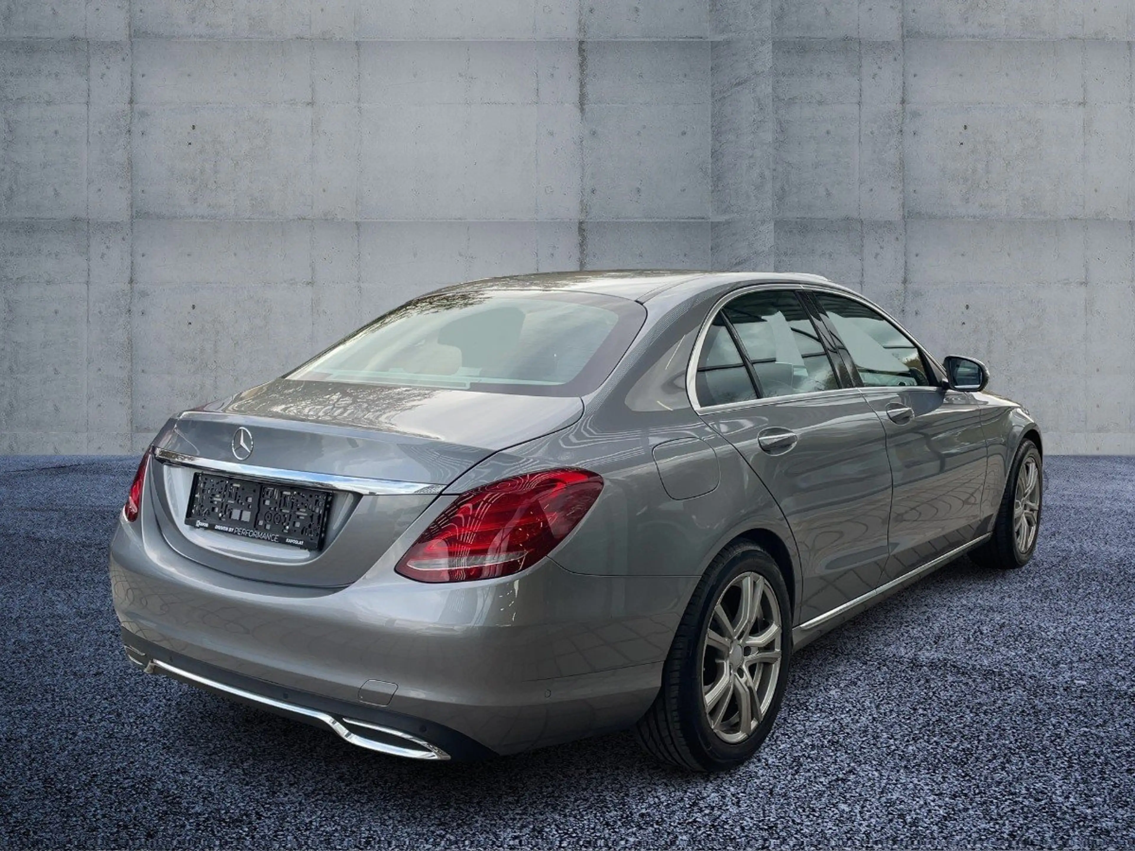 Mercedes-Benz C 220 d Leder Sportp. Kam. KlimaA LM SHZ Ambi — photo 4