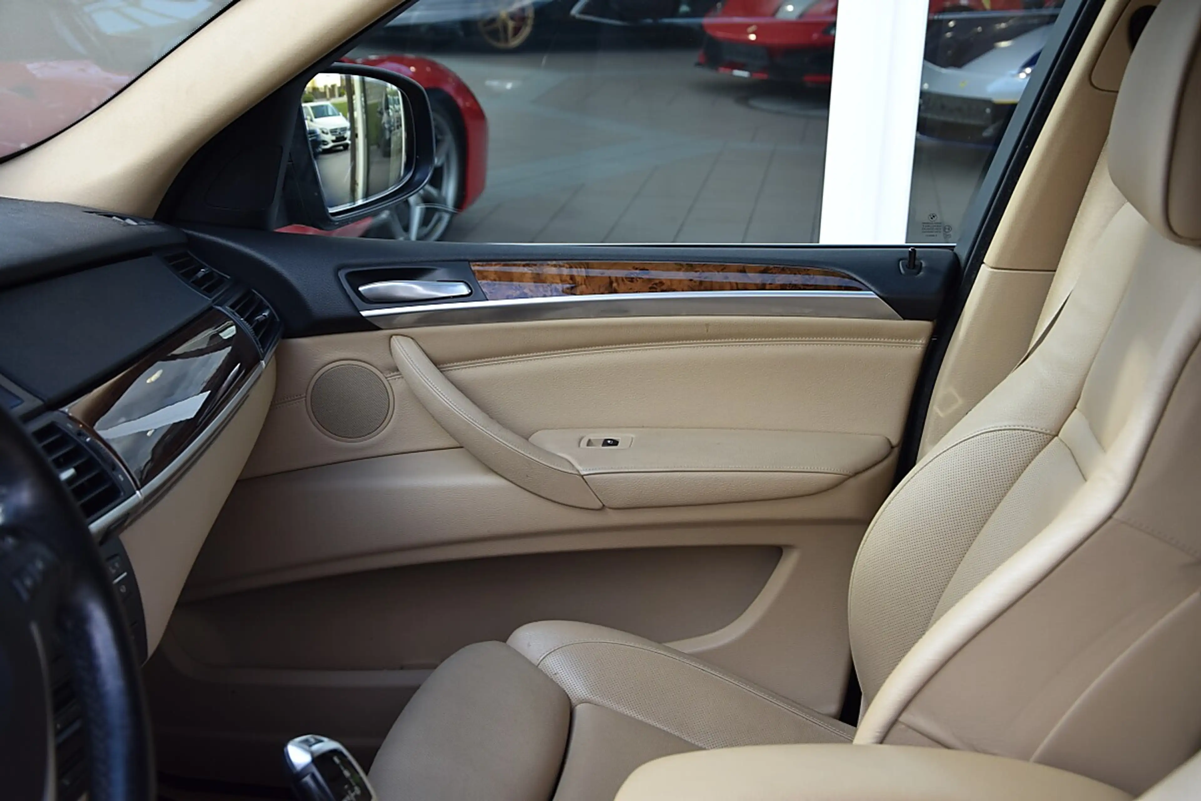 BMW X5 4,8i Österreich-Paket Aut. *Head-Up Display* — photo 5