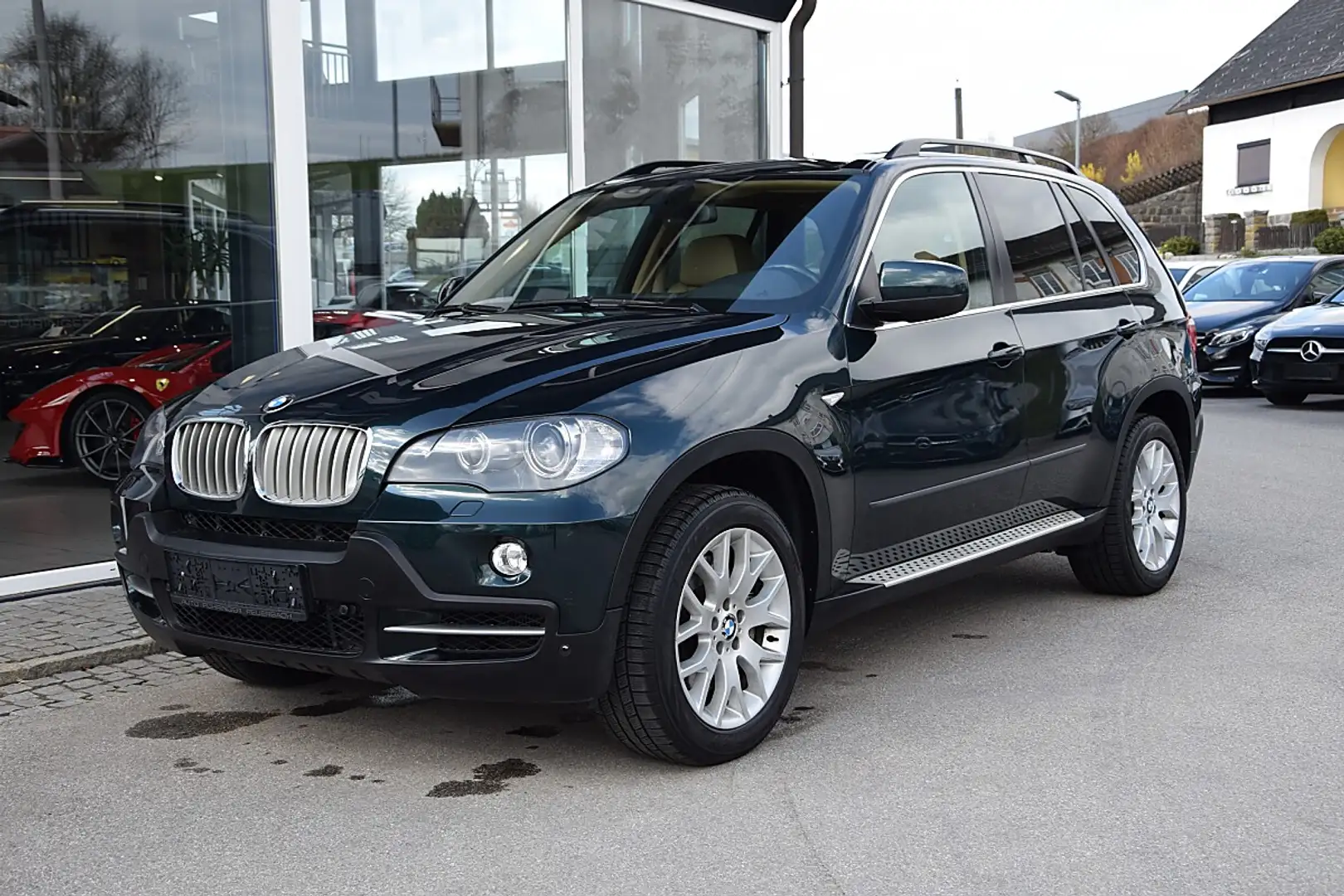 BMW X5 4,8i Österreich-Paket Aut. *Head-Up Display* Grün - 2