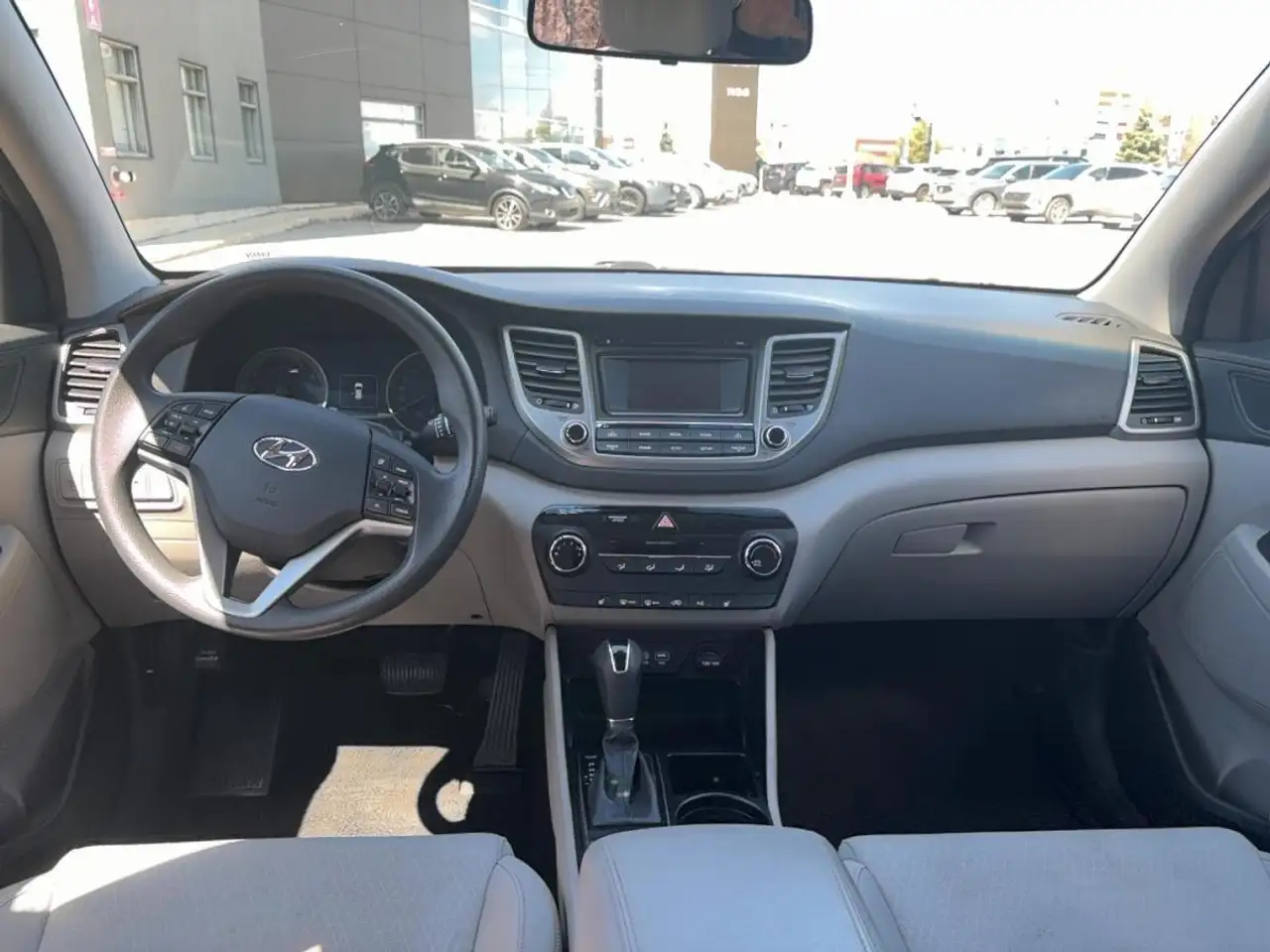 Hyundai TUCSON photo Hyundai TUCSON