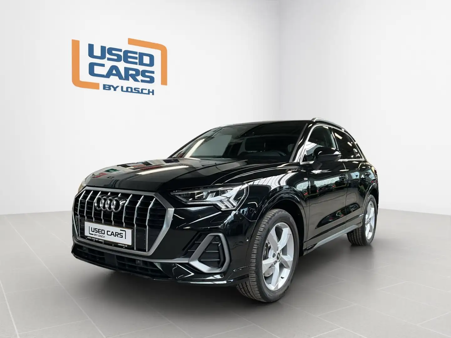 Audi Q3 S-Line+40TFSI+Quattro+S-Tronic Schwarz - 1