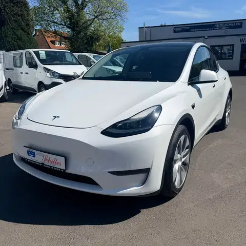 Tesla Model Y Long Range Dual AWD # erst 21tkm # MWST.