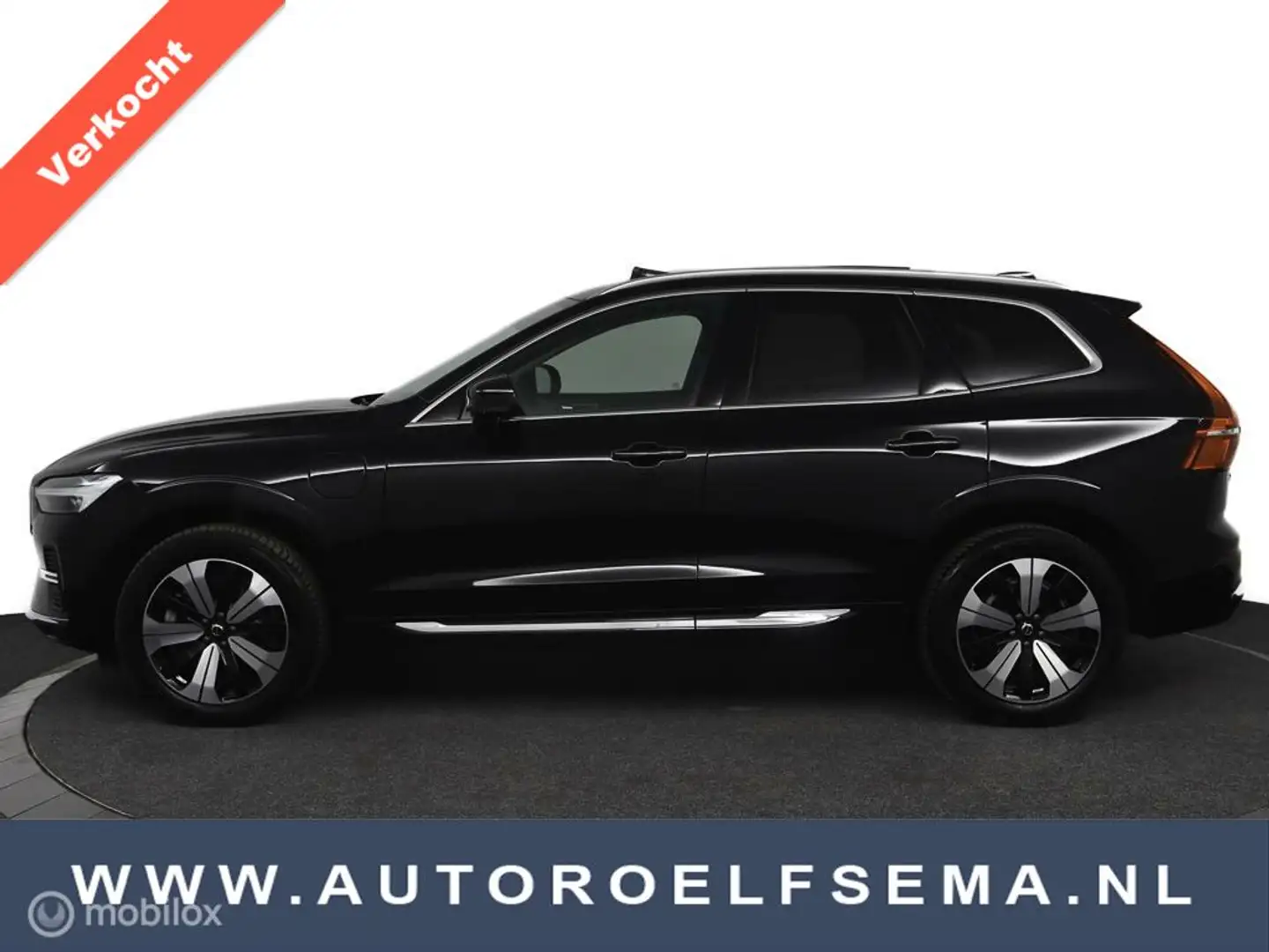 Volvo XC60 2.0 T6 Plug-in |ACC| leer| adapt| panodak Zwart - 1