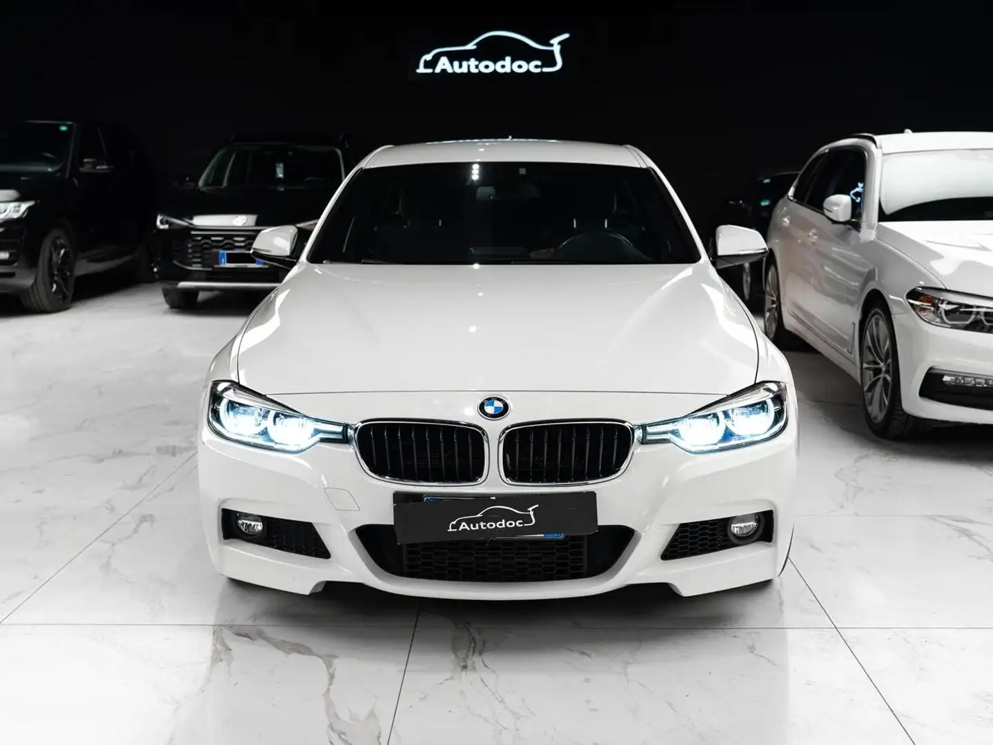 BMW 318 F31 318d Touring Msport auto B47 - 2