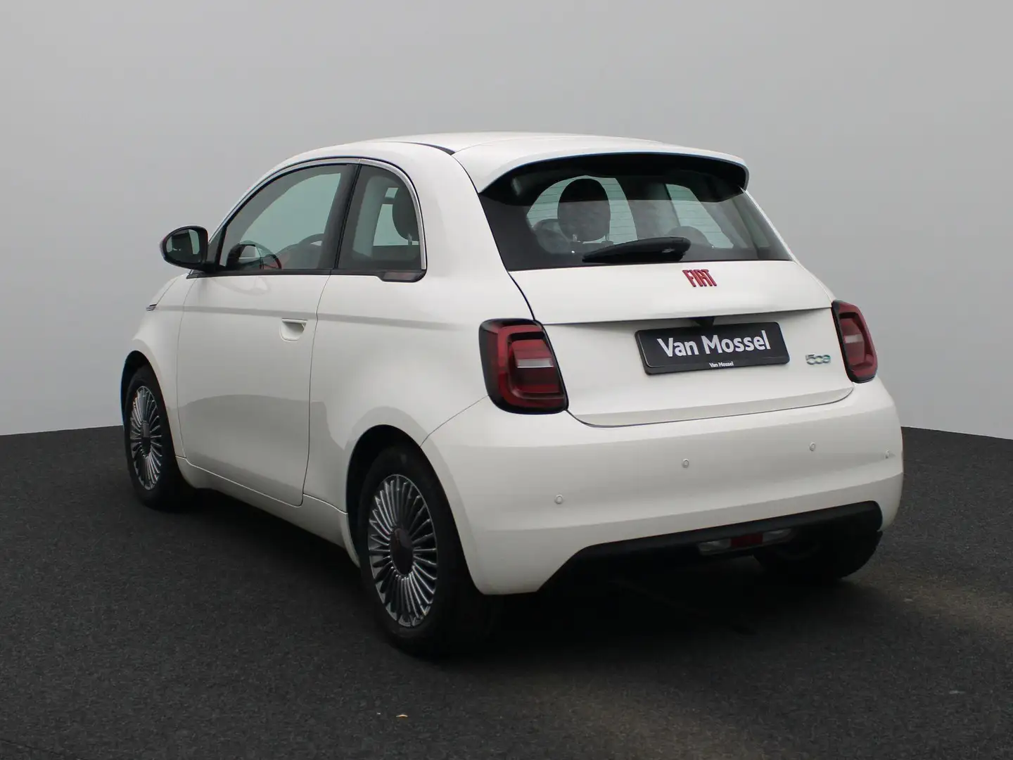 Fiat 500e RED 42 kWh | Camera | Navigatie | Airco | Wit - 2
