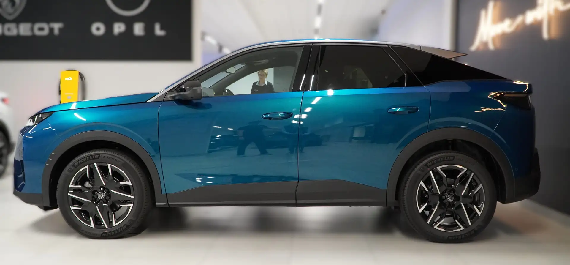 Peugeot 3008 3008 Hybrid Business - Verschillende kleuren Bleu - 2