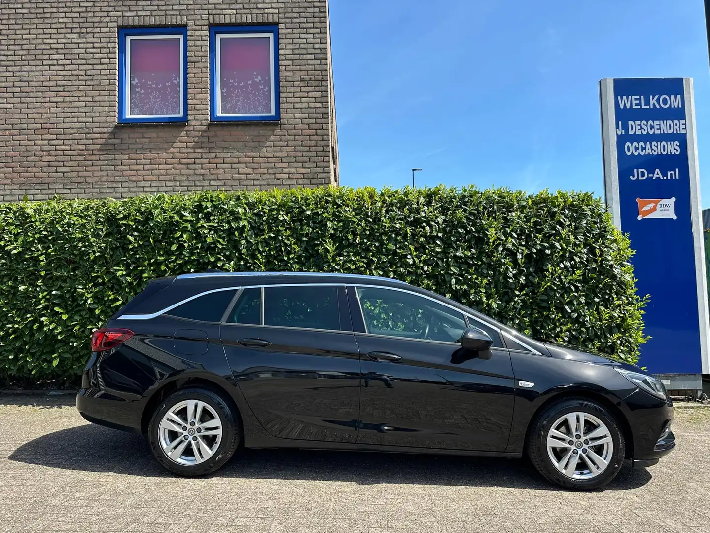 Opel Astra Sports Tourer 1.4 Turbo Edition Climate C, Cruise Negro - 2