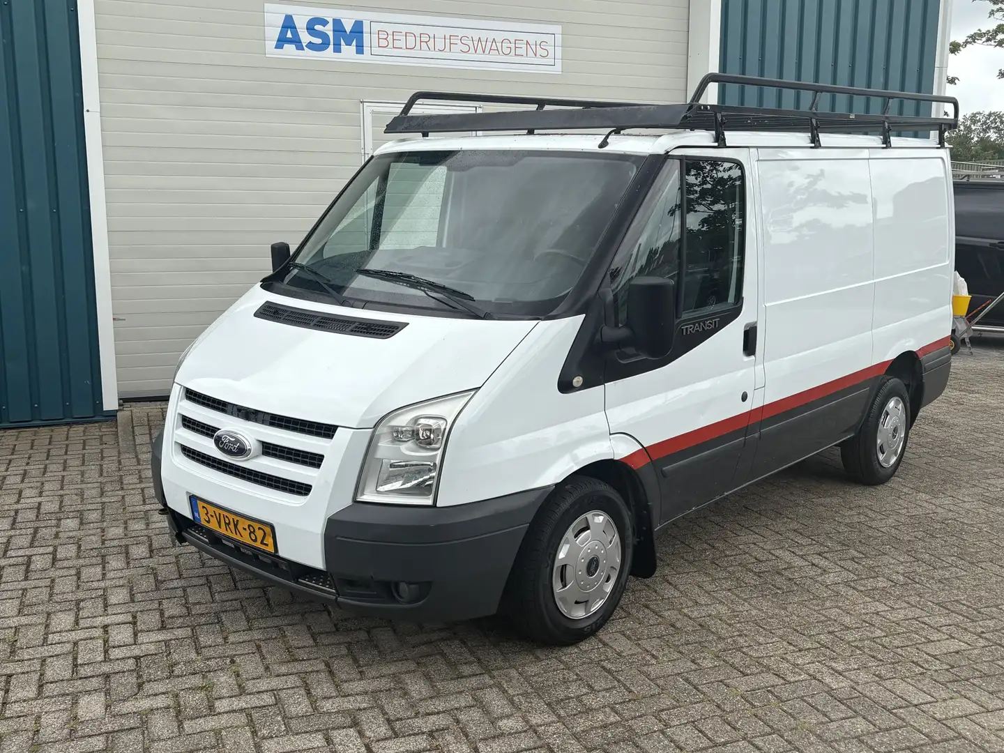 Ford Transit 260S 2.2 116Pk TDCI Ambiente SHD / Cruise / Airco Wit - 2