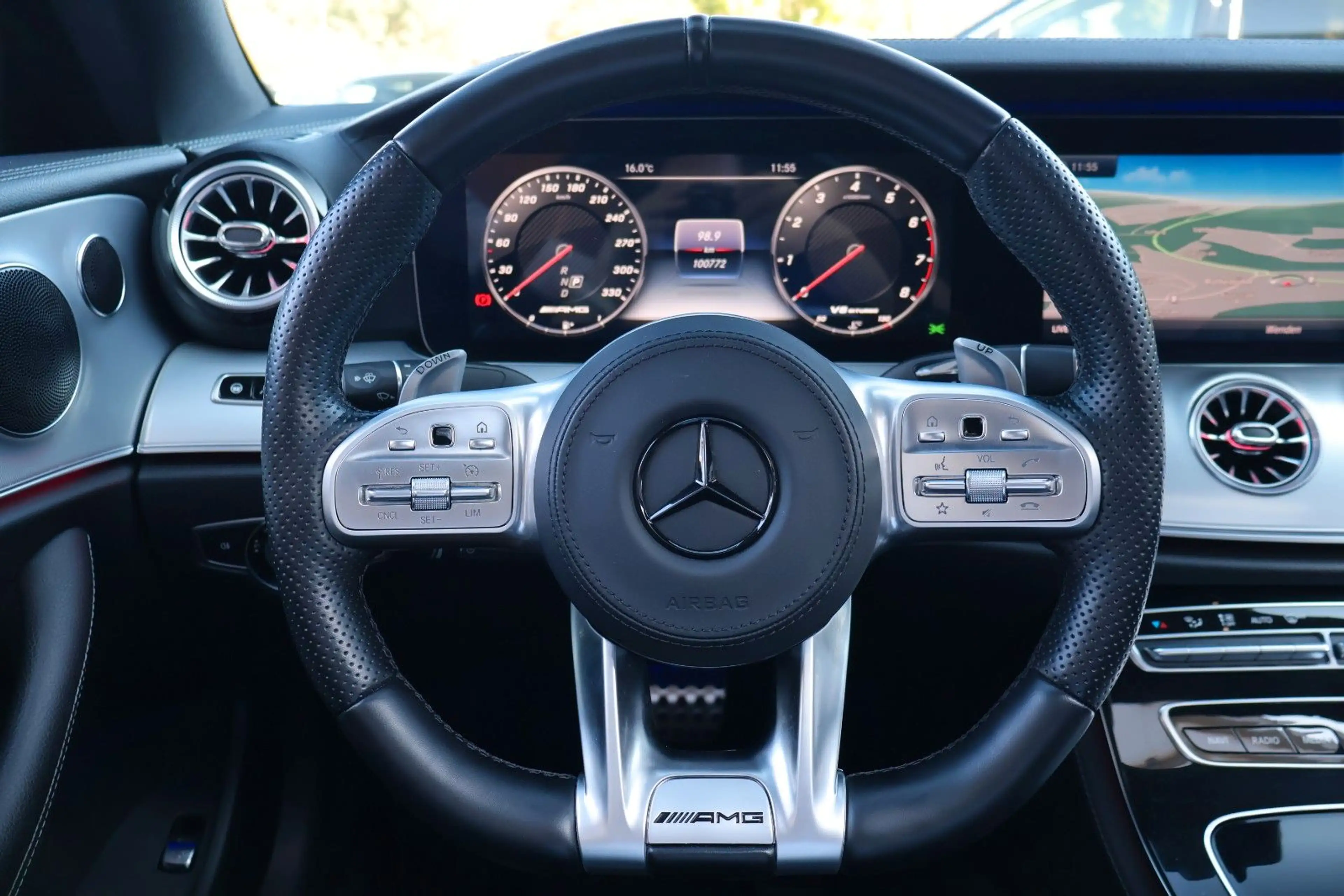 Mercedes-Benz E 400 4MATIC HUD/ACC/360°/CARPLAY/PANO/SOFTCLOSE — photo 13
