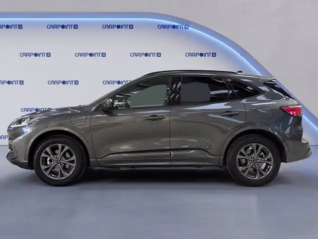 Ford Kuga view 3