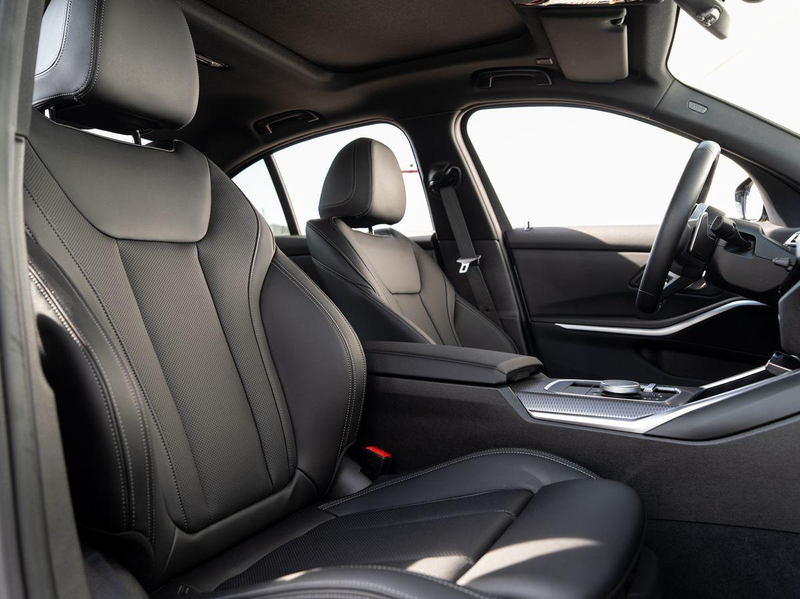 BMW 330 d xDrive Lim M-Sport AHK GSD ACC ParkA AkGlas — photo 15