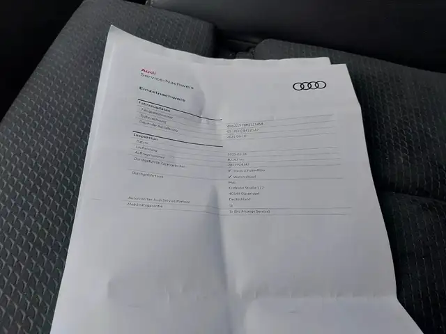 Audi Q5 view 14