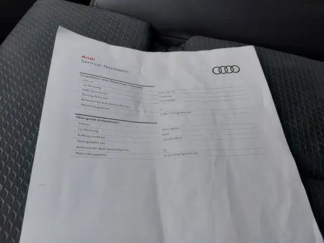Audi Q5 view 15