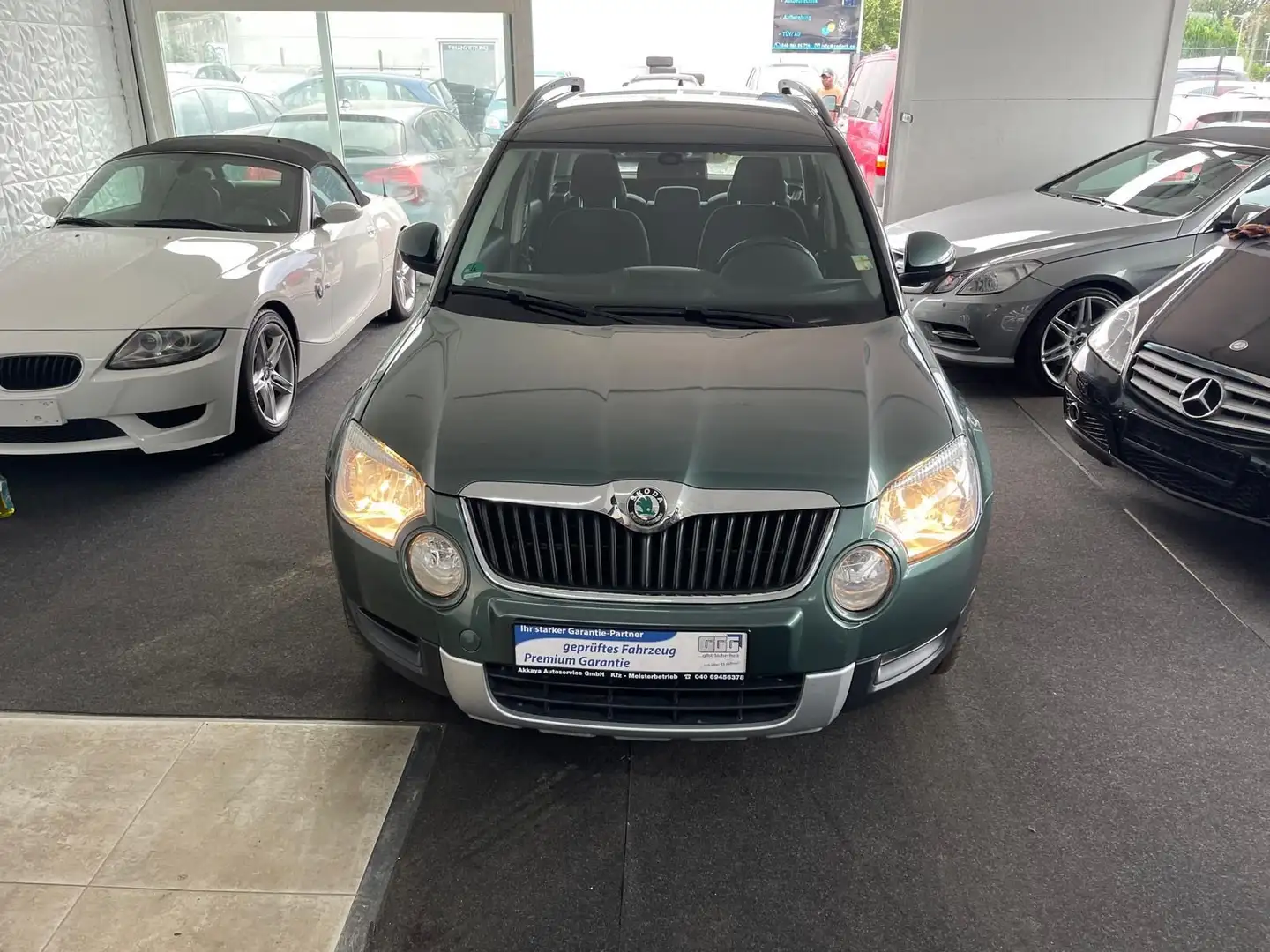 Skoda Yeti 1.8 TSI DSG 4x4 AllDrive,PDC,Zitzh Grün - 2