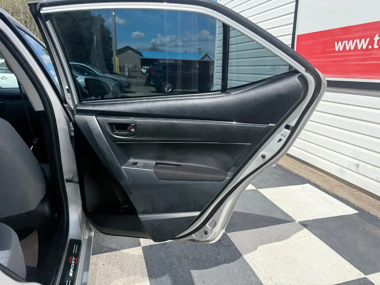 Toyota Corolla снимка Toyota Corolla