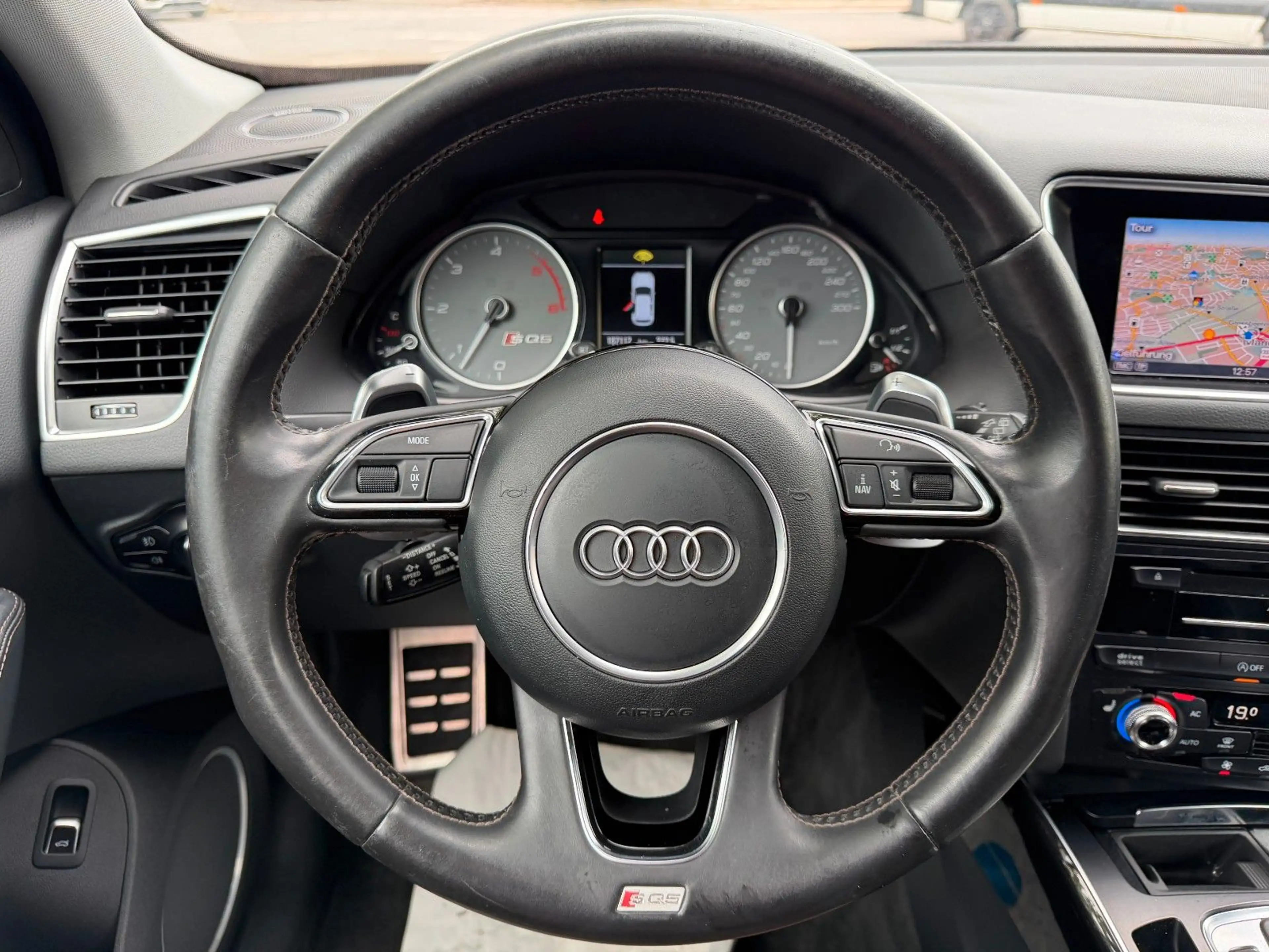 Audi SQ5 3.0 TDI QUATTRO*BANG&OLUF*KAMERA*LEDER*21'* — photo 8