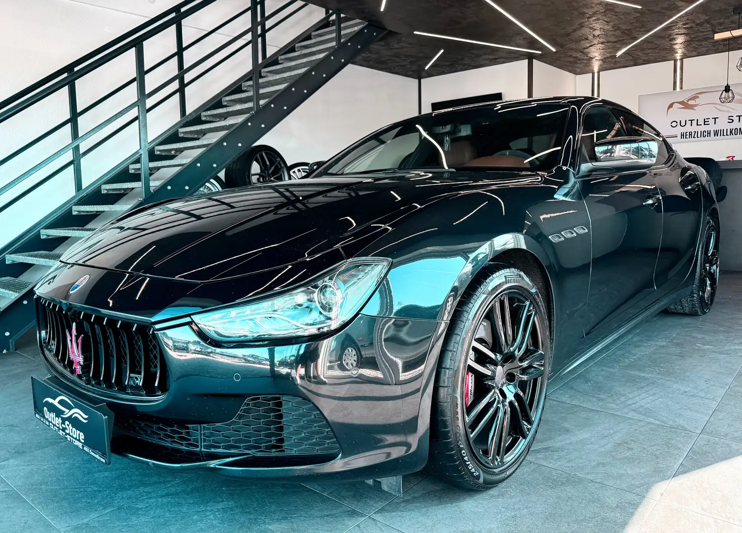 Maserati Ghibli Diesel*Soundmodul*Memory*Navi*R-Kamera*SHZ*20'' Schwarz - 1