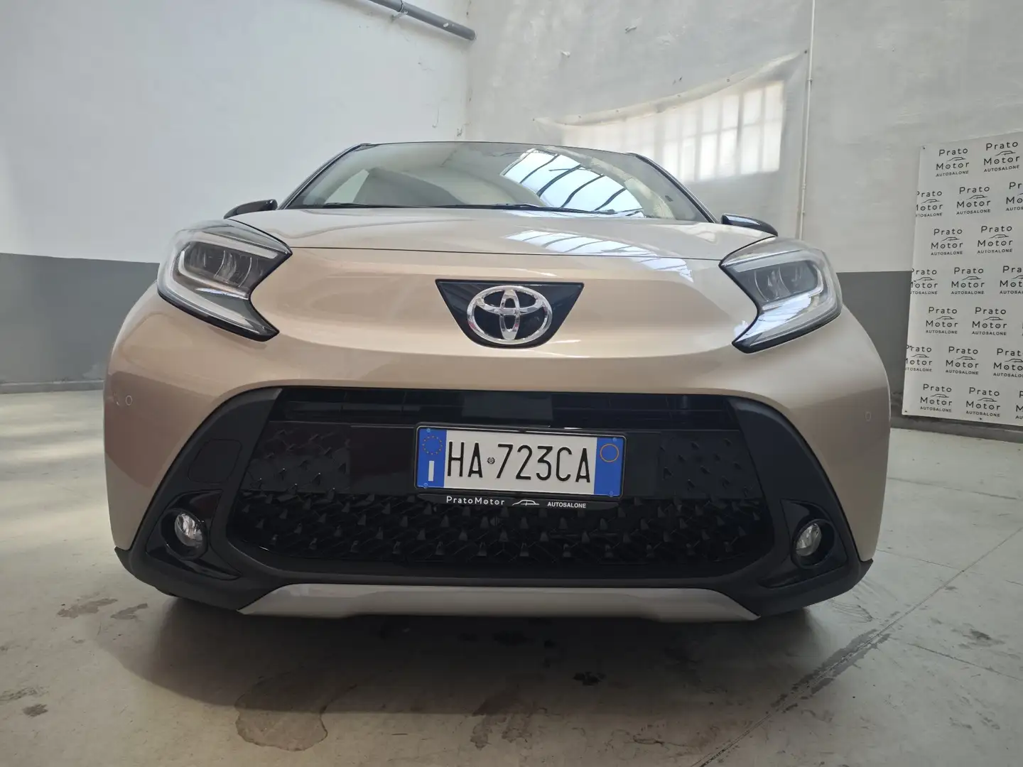 Toyota Aygo X 1.0 JBL Special Edition Lounge 72cv - 1