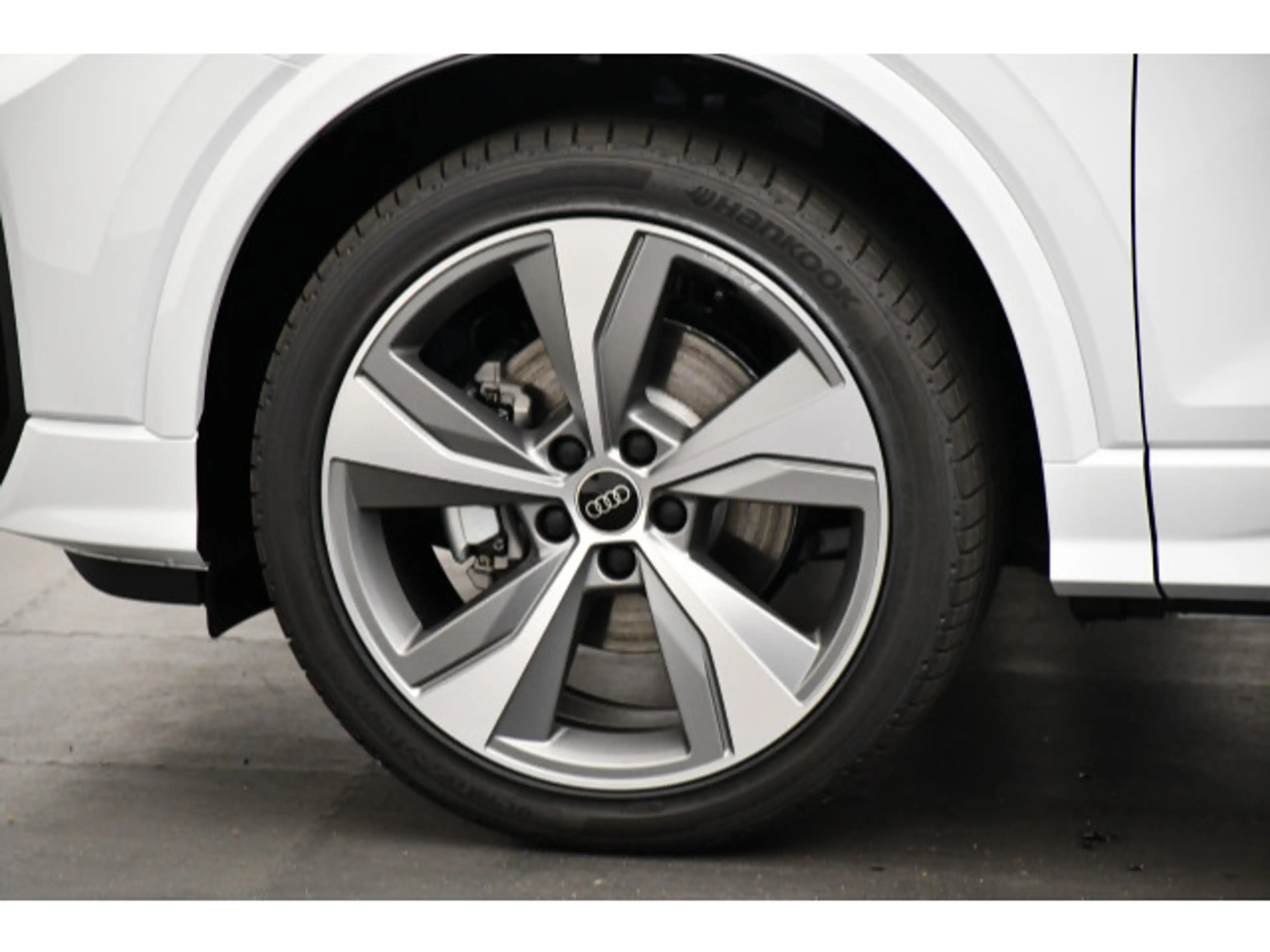 Audi Q2 35 TFSI S-tronic S line AHK/Rückkam — photo 14