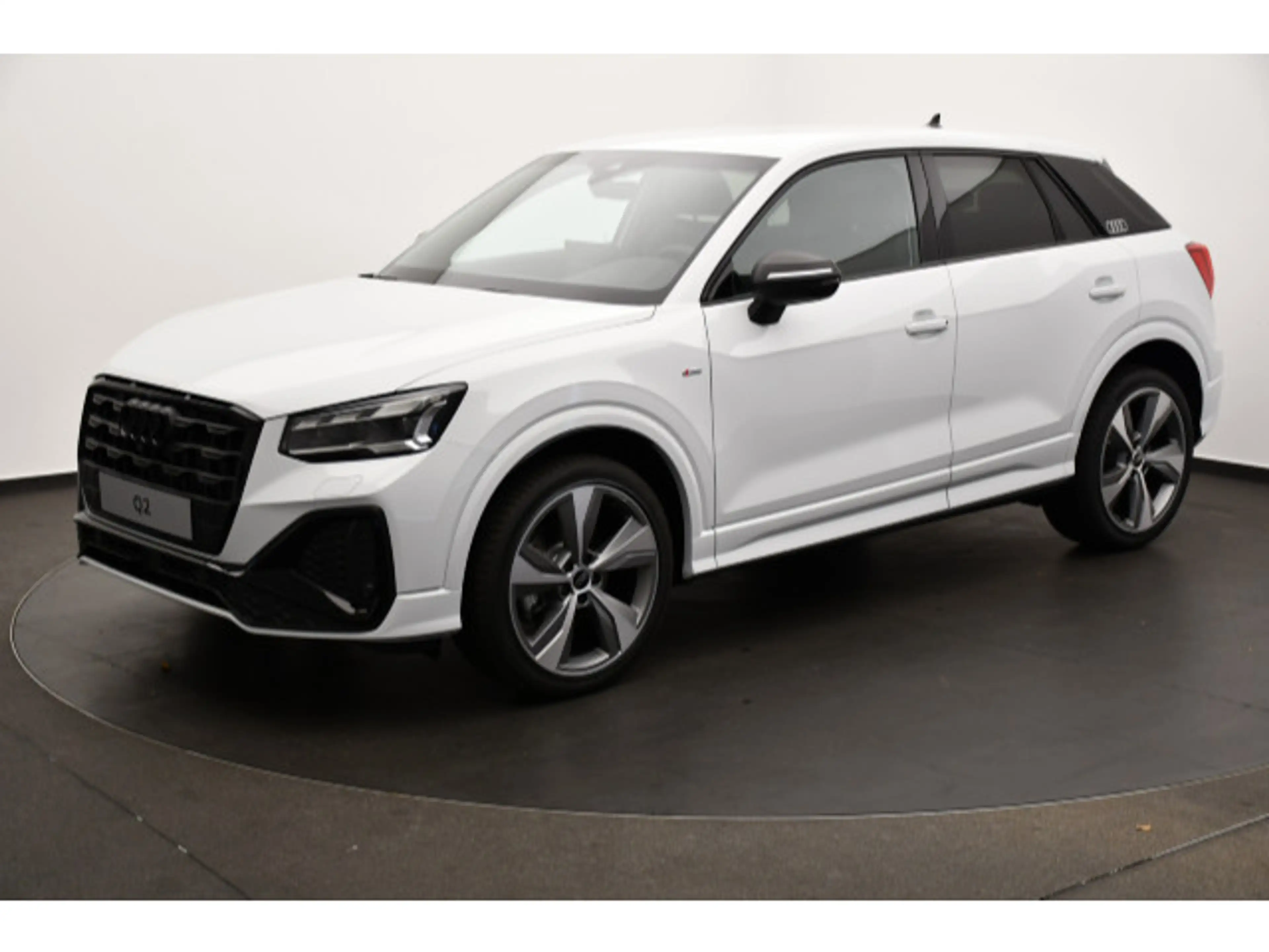 Audi Q2 35 TFSI S-tronic S line AHK/Rückkam