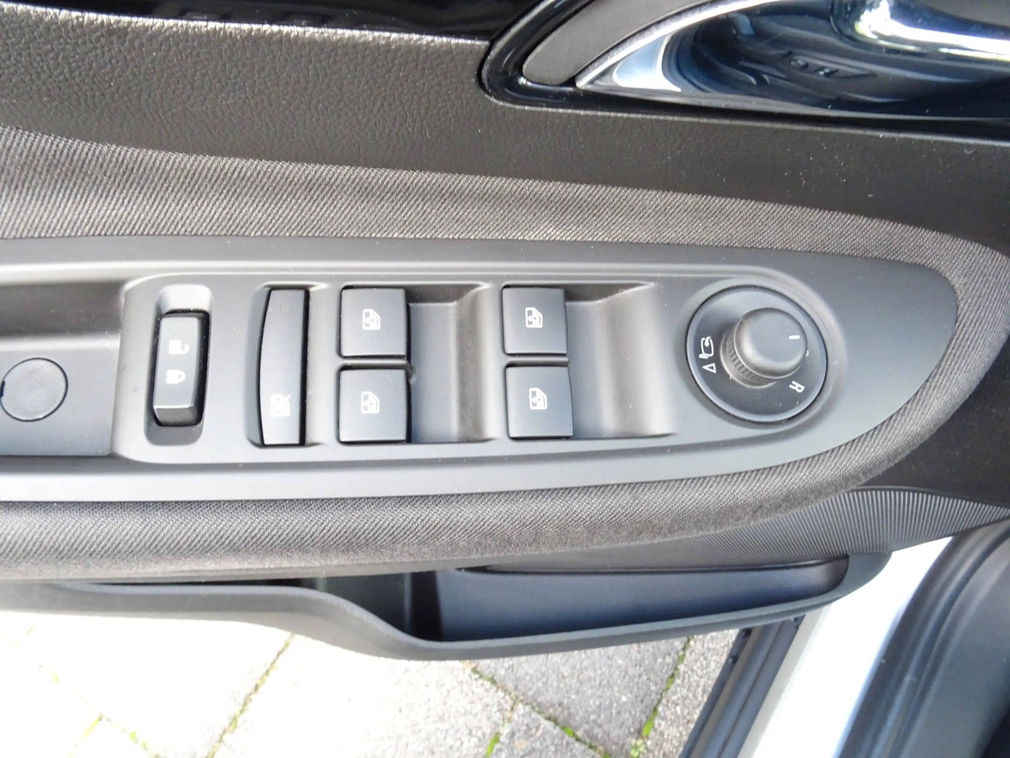 Opel Mokka X 1.4 INNOVATION / Navi / Kamera — photo 15