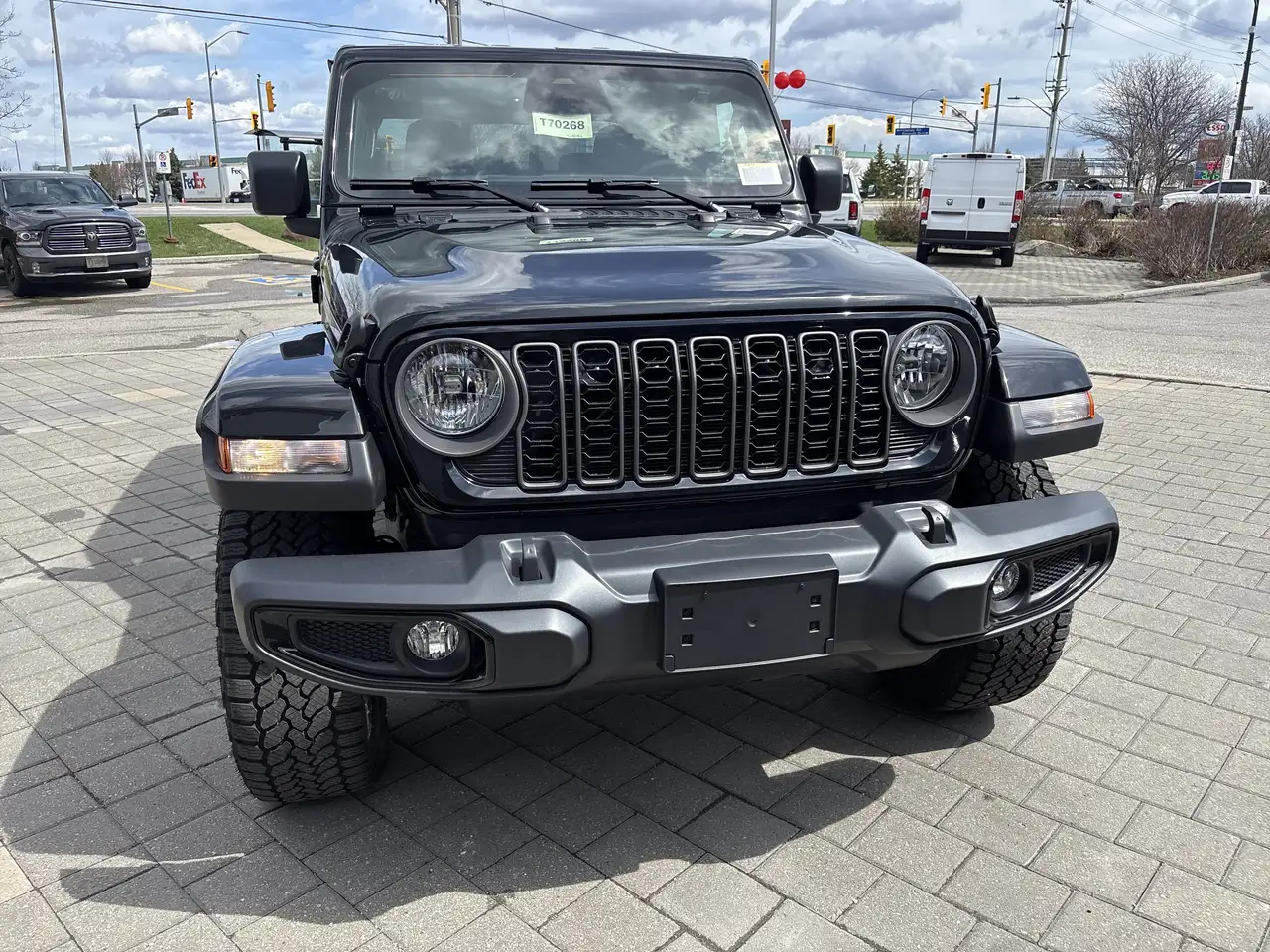 Jeep Gladiator снимка Jeep Gladiator
