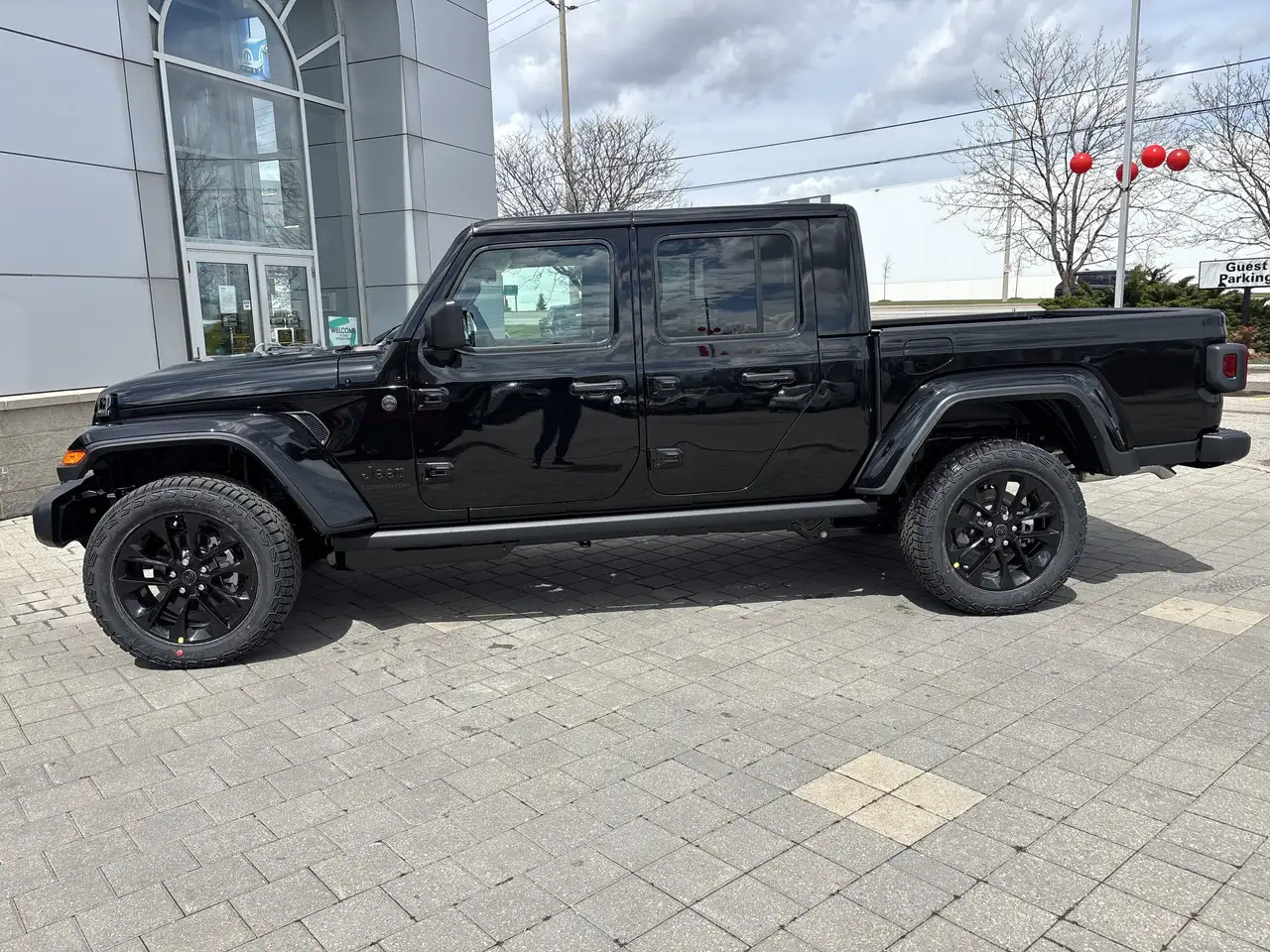 Jeep Gladiator снимка Jeep Gladiator