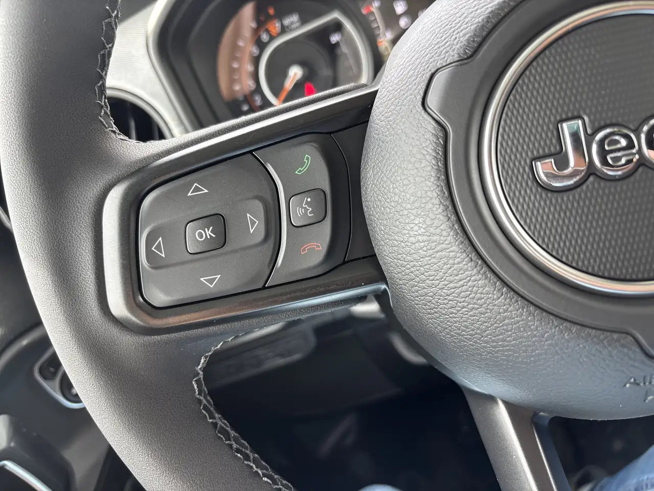 Jeep Gladiator снимка Jeep Gladiator
