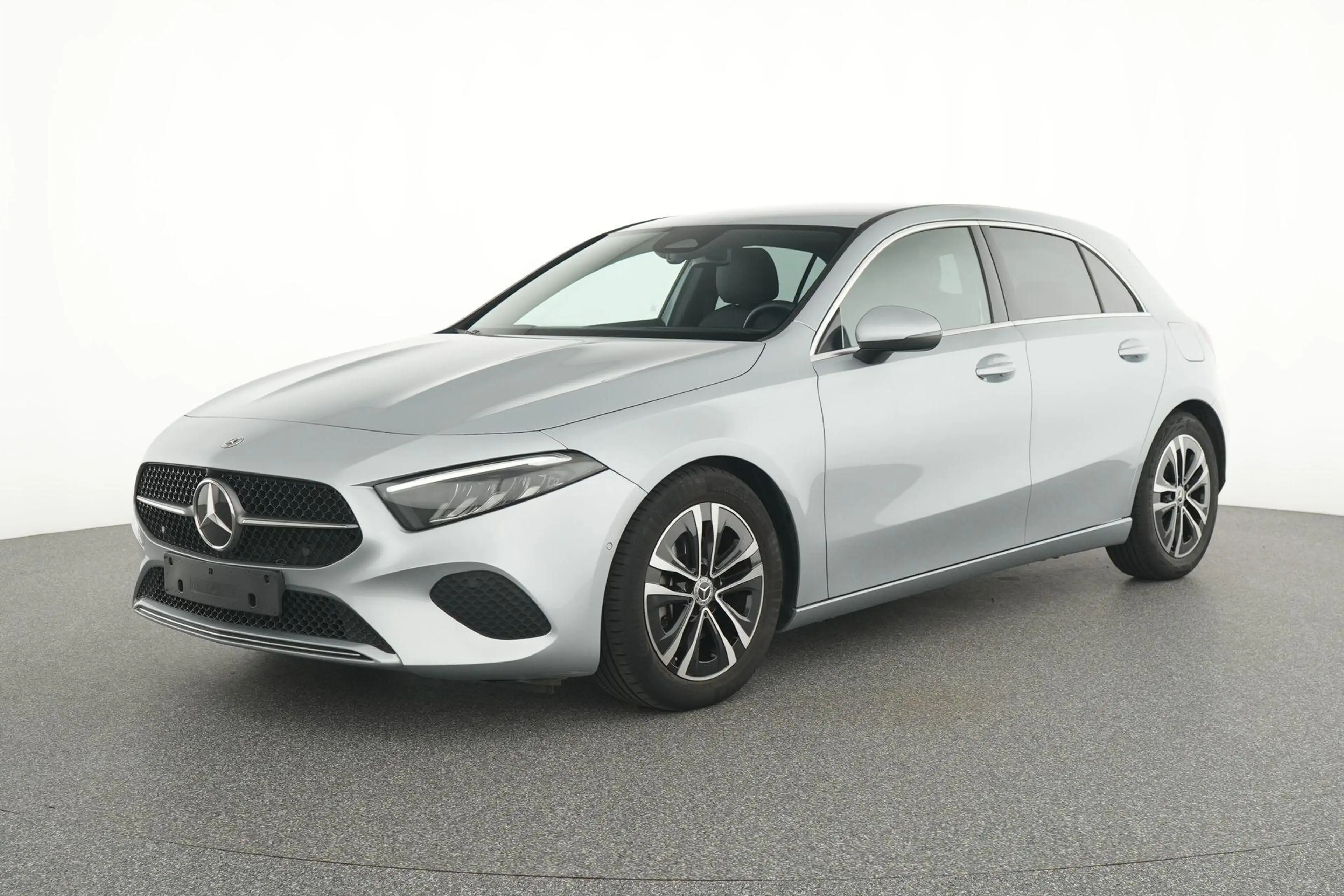 Mercedes-Benz A 180 Luxury Line