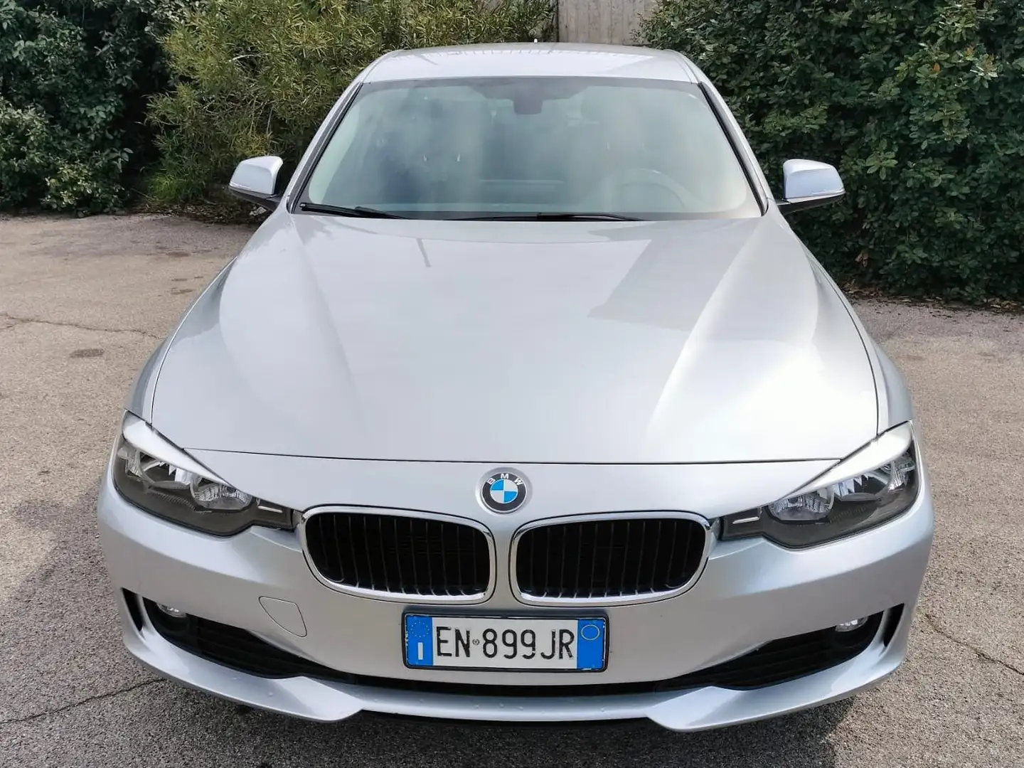 BMW 316 Serie 3 F30 2012 Berlina 316d Okay neo patentati. Argent - 1