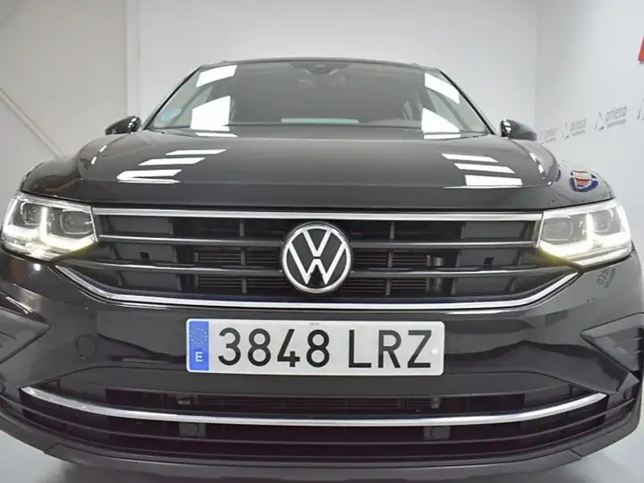 Volkswagen Tiguan Life 2.0 TDI (2021) 2021, foto 43