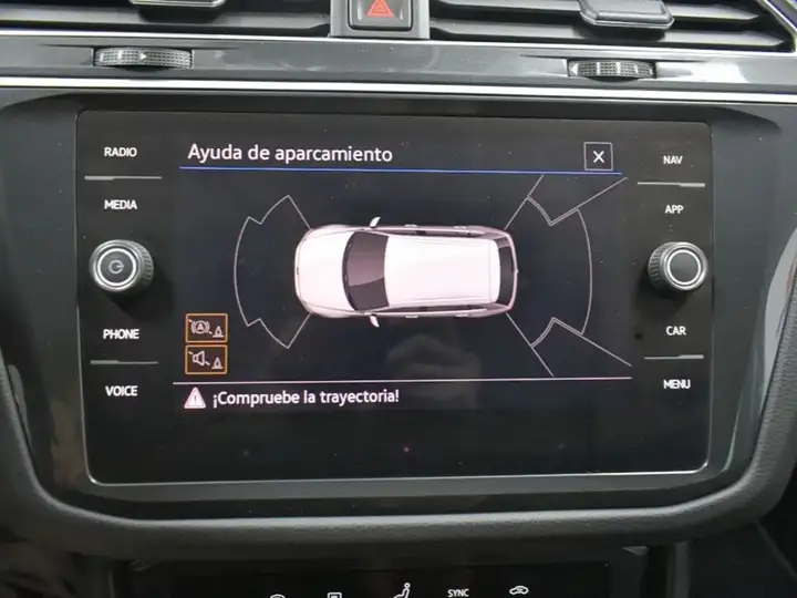 Volkswagen Tiguan Life 2.0 TDI (2021) 2021, foto 27