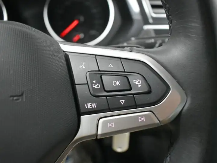 Volkswagen Tiguan Life 2.0 TDI (2021) 2021, foto 14