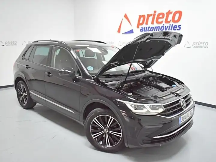 Volkswagen Tiguan Life 2.0 TDI (2021) 2021, foto 42