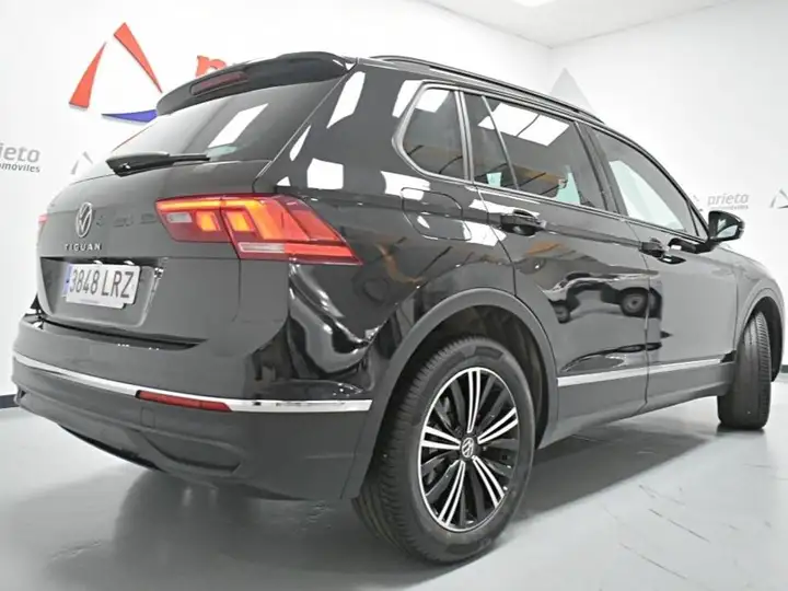 Volkswagen Tiguan Life 2.0 TDI (2021) 2021, foto 47