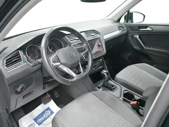 Volkswagen Tiguan Life 2.0 TDI (2021) 2021, foto 8