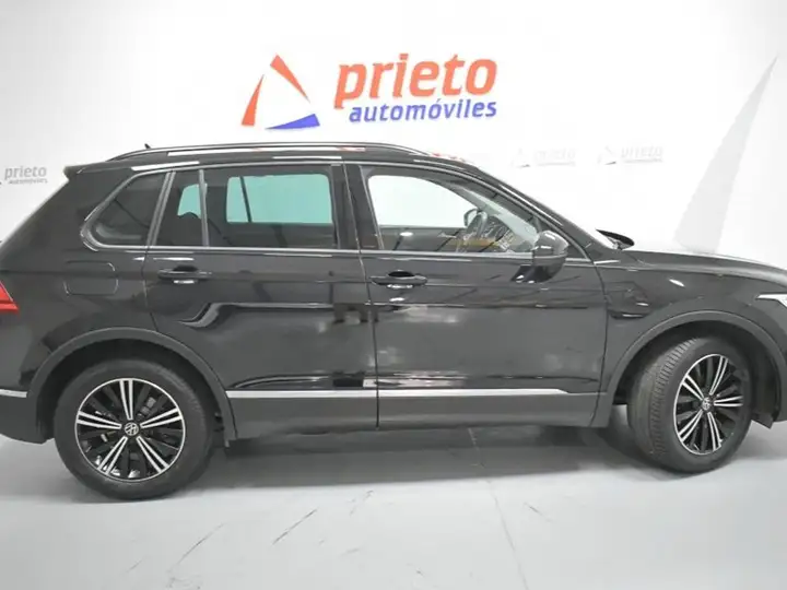 Volkswagen Tiguan Life 2.0 TDI (2021) 2021, foto 34