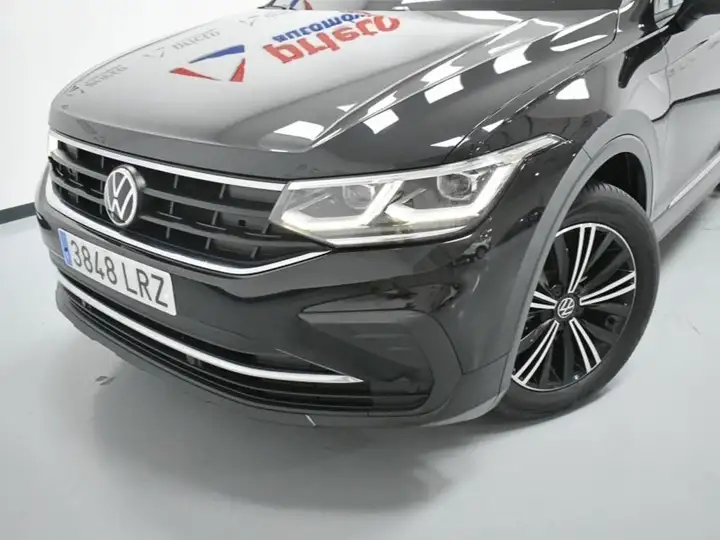 Volkswagen Tiguan Life 2.0 TDI (2021) 2021, foto 4