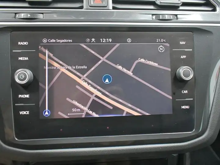 Volkswagen Tiguan Life 2.0 TDI (2021) 2021, foto 26