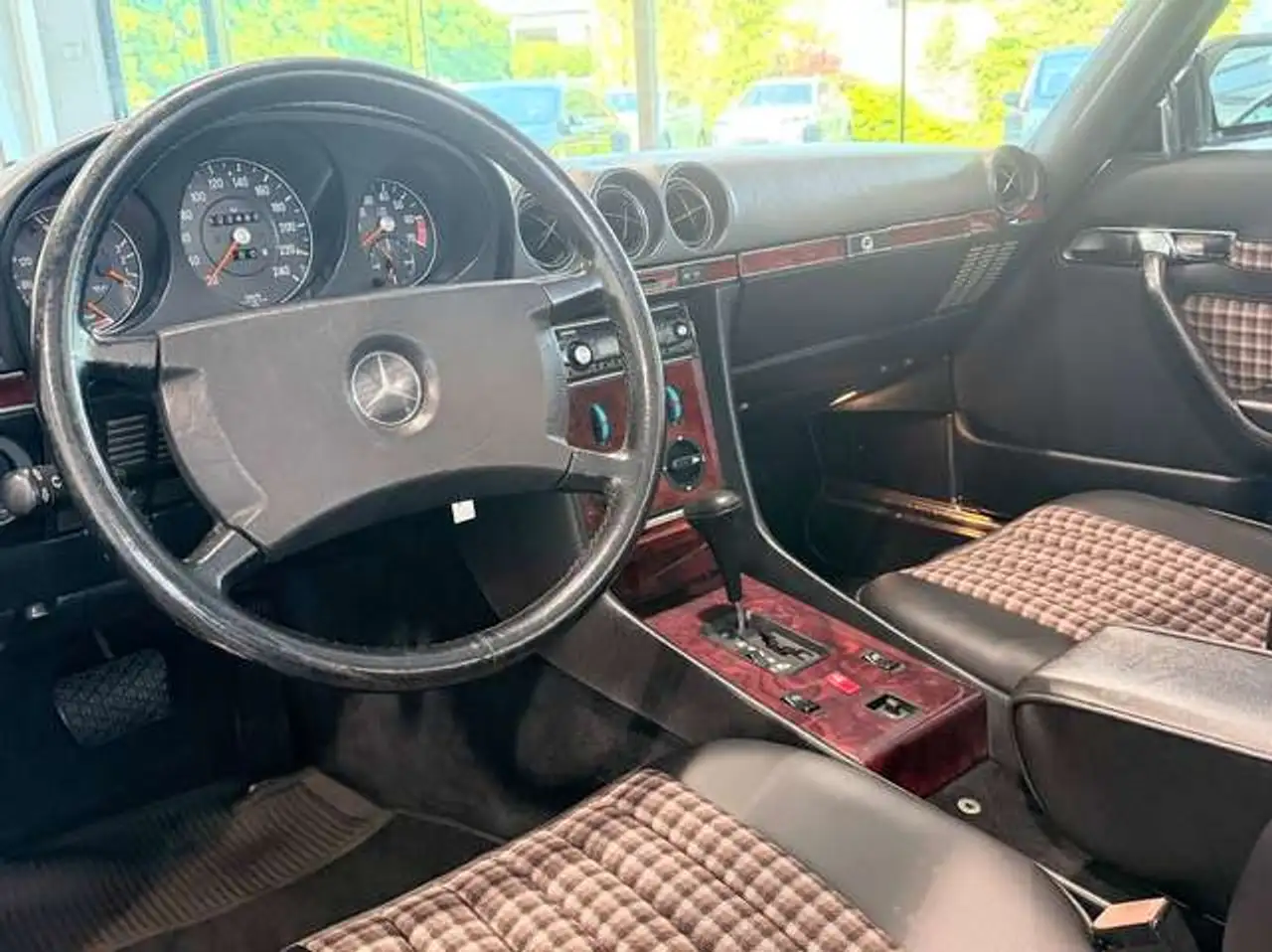 Mercedes-Benz SL 500 R 107 Automaat, foto 11