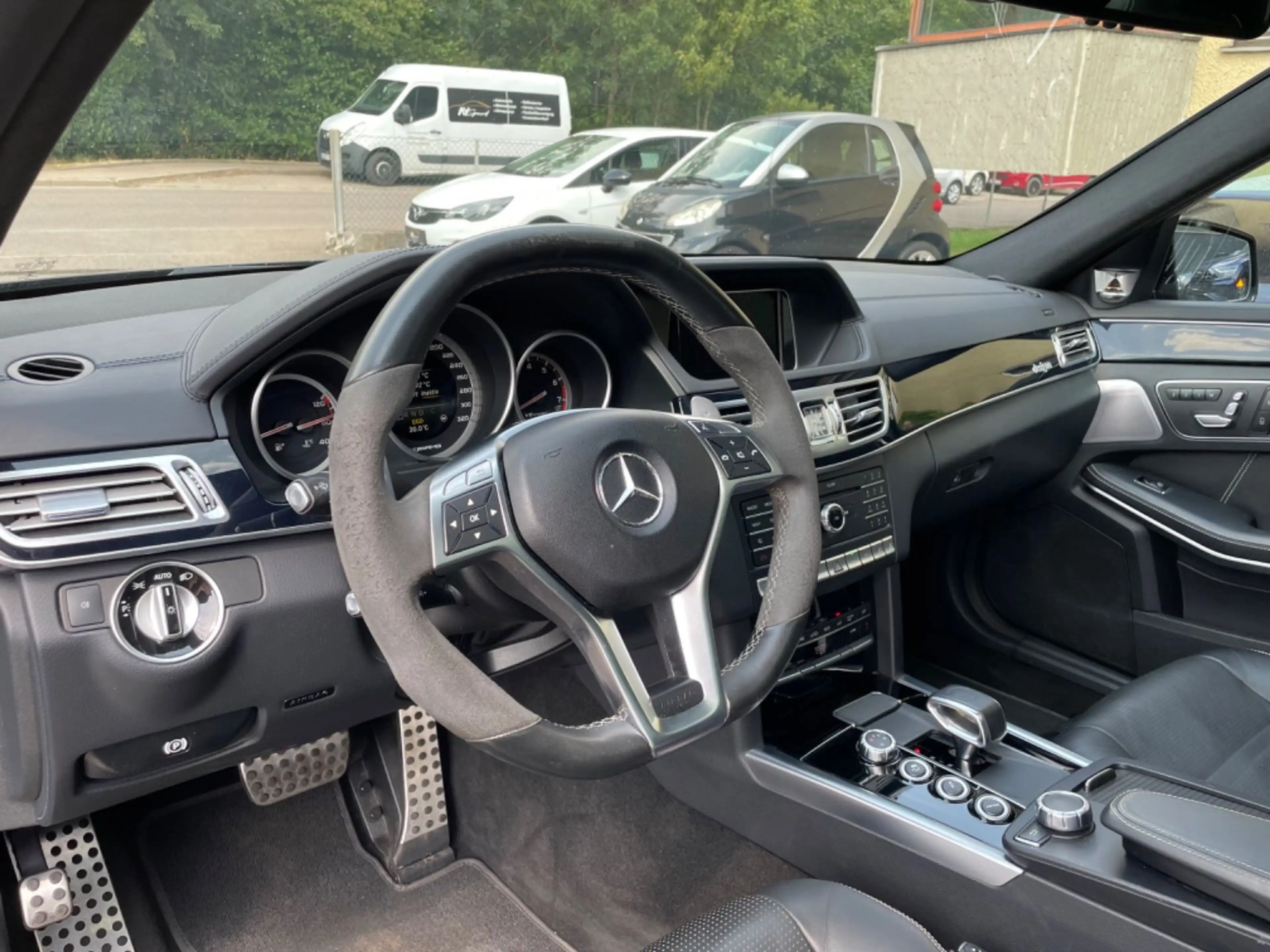 Mercedes-Benz E 63 AMG S 4Matic B&O/360°/CAPRISTO/DRIVERSP. — photo 11