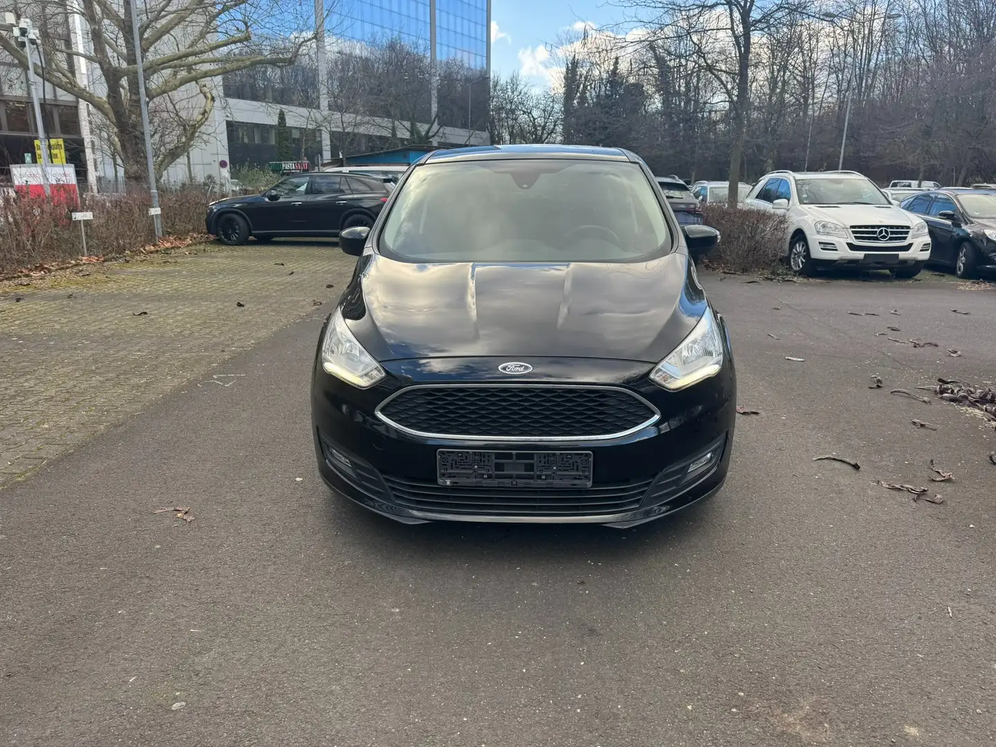 Ford C-Max Business Edition Noir - 2
