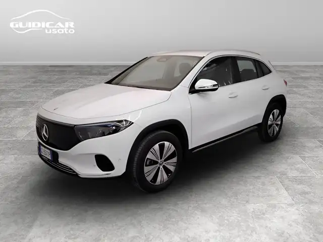 Mercedes-Benz EQA 300 AMG Line Advanced Plus 4matic