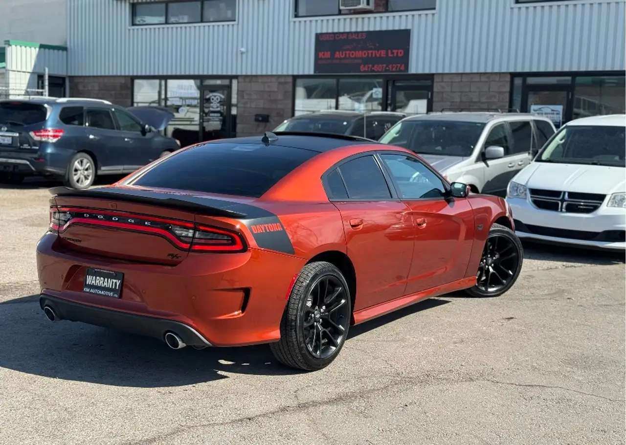 Dodge Charger снимка Dodge Charger