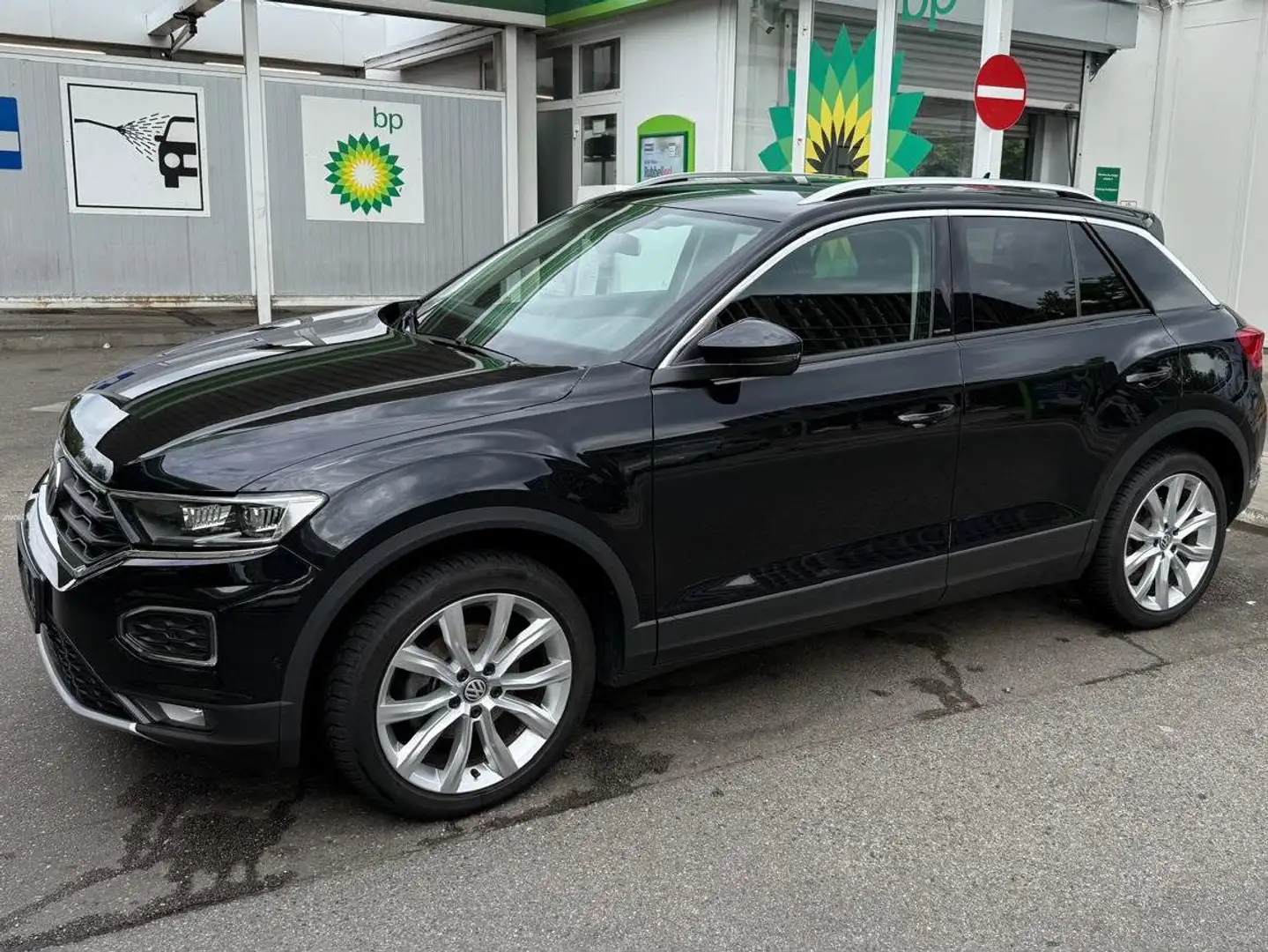 Volkswagen T-Roc T-Roc 1,6 TDI IQ Drive Schwarz - 1
