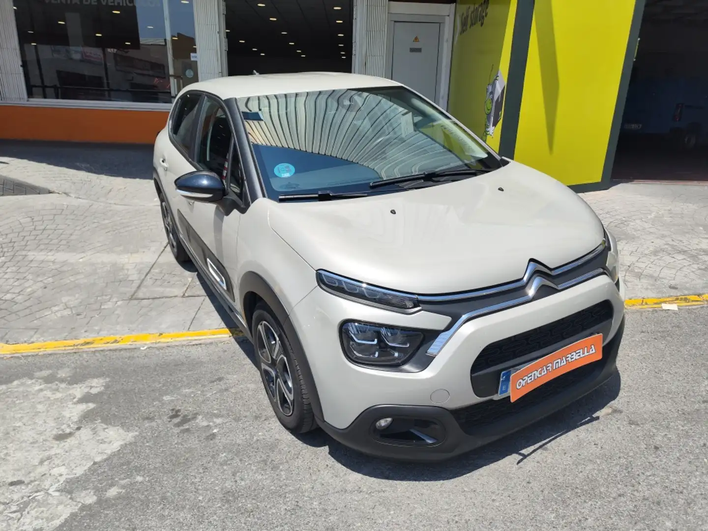 Citroen C3 Origin 1.2 PureTech S&S Plus 83 Beige - 1