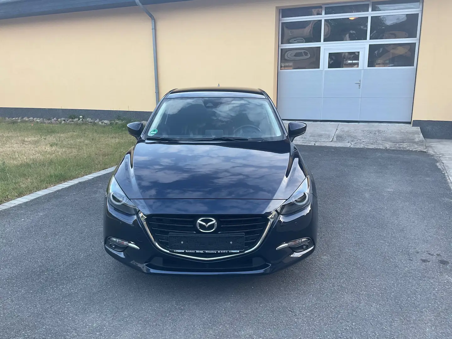 Mazda 3 SKYACTIV-G 120 Aut. Sports-Line Blau - 2