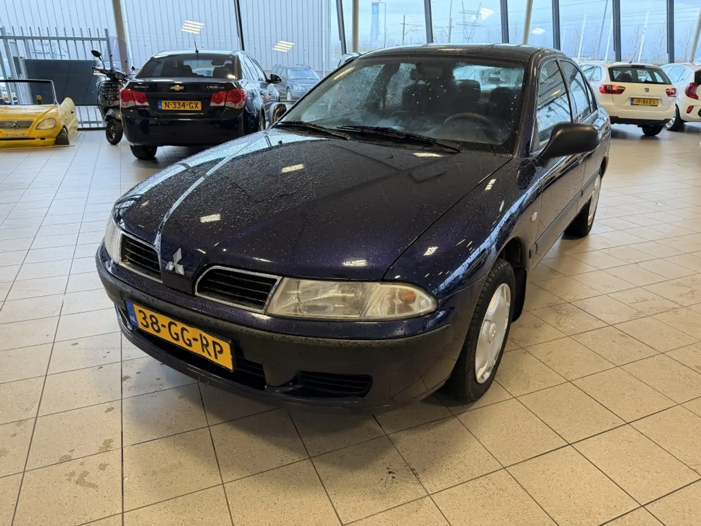 Mitsubishi Carisma 1.8 GDI Classic.nl Blau - 1