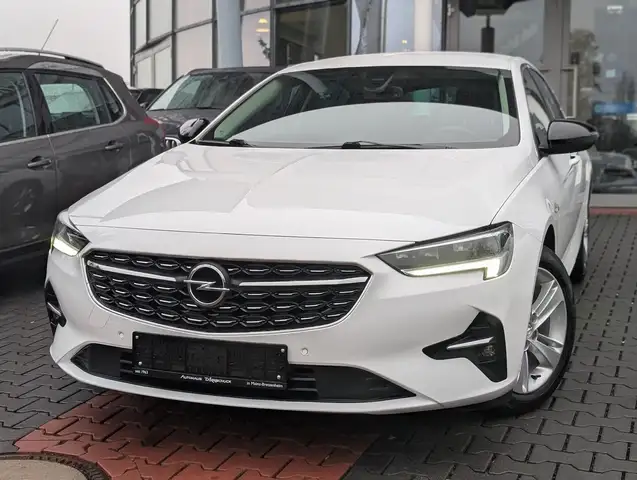 Opel Insignia B GS. LED. KAMERA. DAB+. PDC